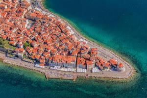 Leto 2018 piranski občini prineslo več kot 1,85 milijona prenočitev 1